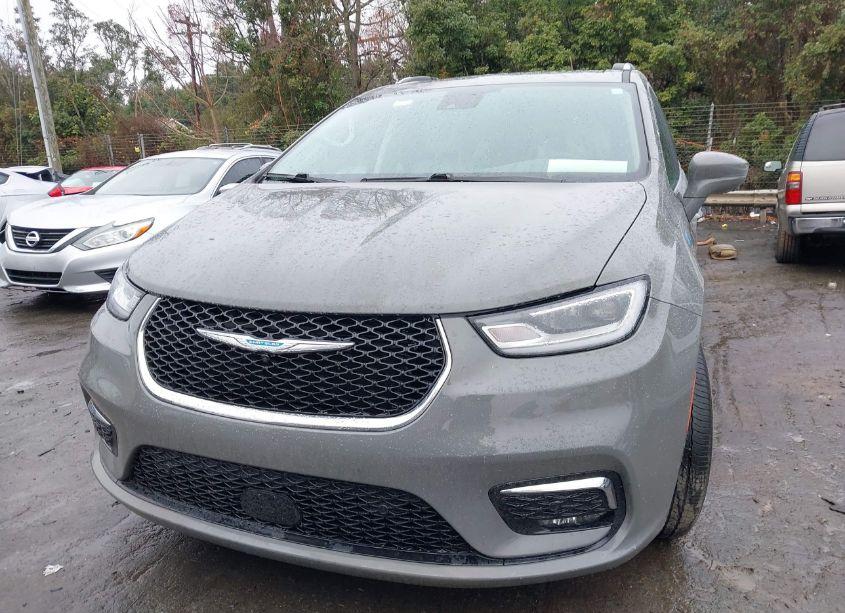 Photo 12 of 2021 Chrysler Pacifica HYBRID TOURING L (VIN 2C4RC1L70MR562554)