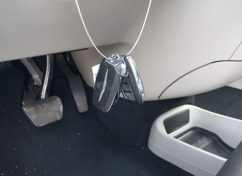 Photo 11 of 2022 Chrysler Pacifica HYBRID TOURING L (VIN 2C4RC1L70NR151303)