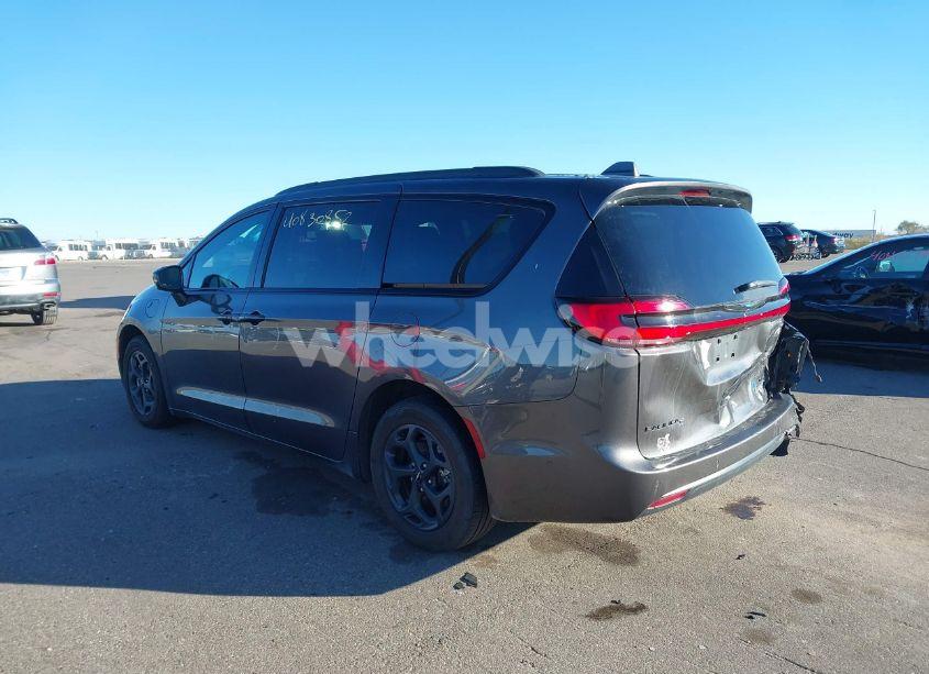 Photo 3 of 2021 Chrysler Pacifica HYBRID TOURING L (VIN 2C4RC1L71MR550610)