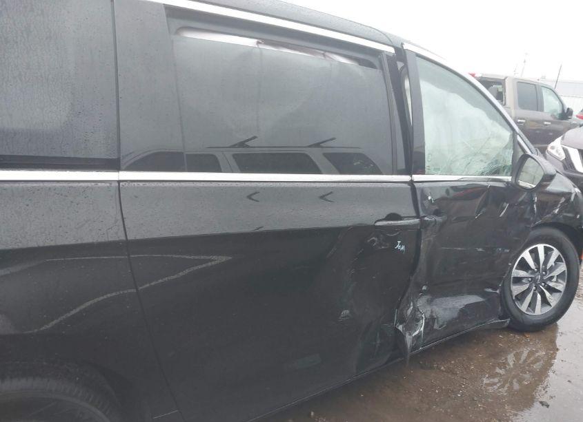 Photo 13 of 2023 Chrysler Pacifica HYBRID TOURING L (VIN 2C4RC1L71PR556752)