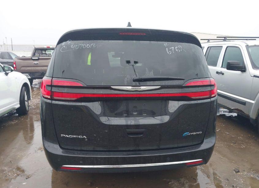 Photo 16 of 2023 Chrysler Pacifica HYBRID TOURING L (VIN 2C4RC1L71PR556752)