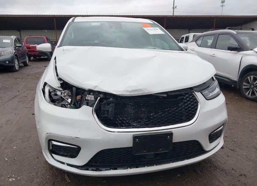 Photo 12 of 2023 Chrysler Pacifica HYBRID TOURING L (VIN 2C4RC1L72PR554346)