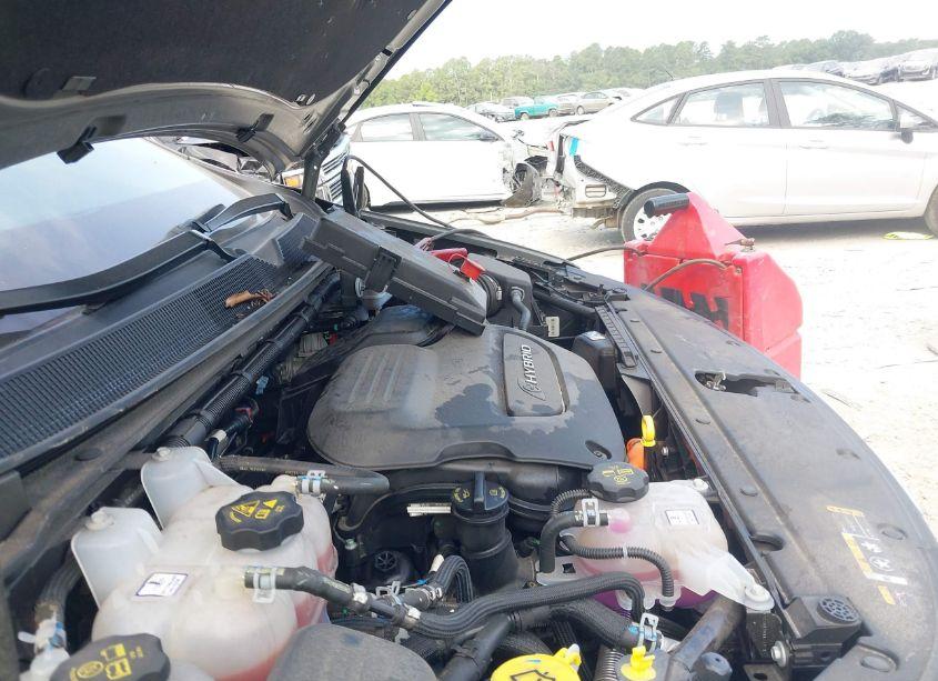 Photo 10 of 2022 Chrysler Pacifica HYBRID TOURING L (VIN 2C4RC1L74NR124153)