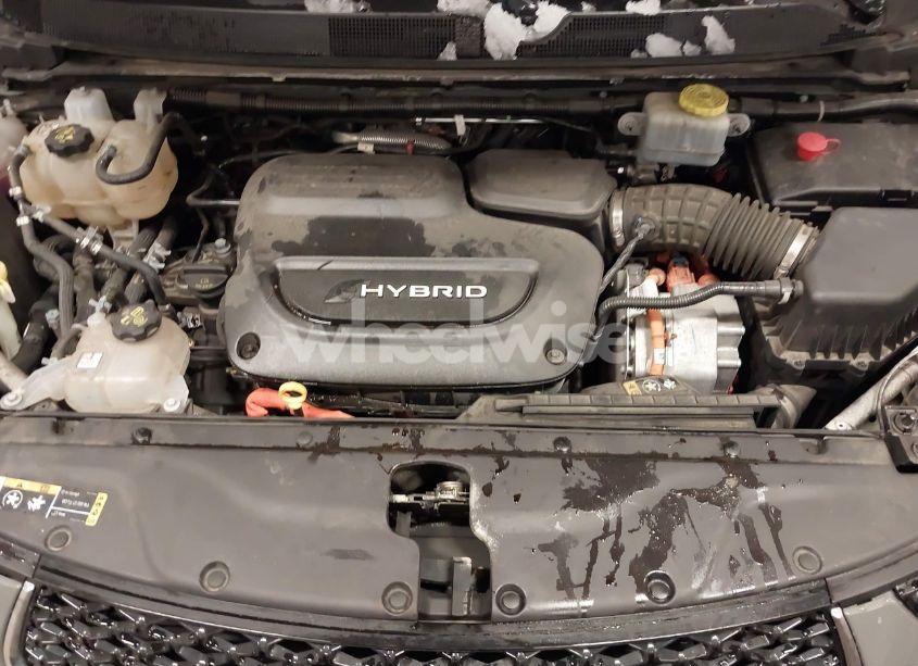 Photo 10 of 2022 Chrysler Pacifica HYBRID TOURING L (VIN 2C4RC1L74NR134875)