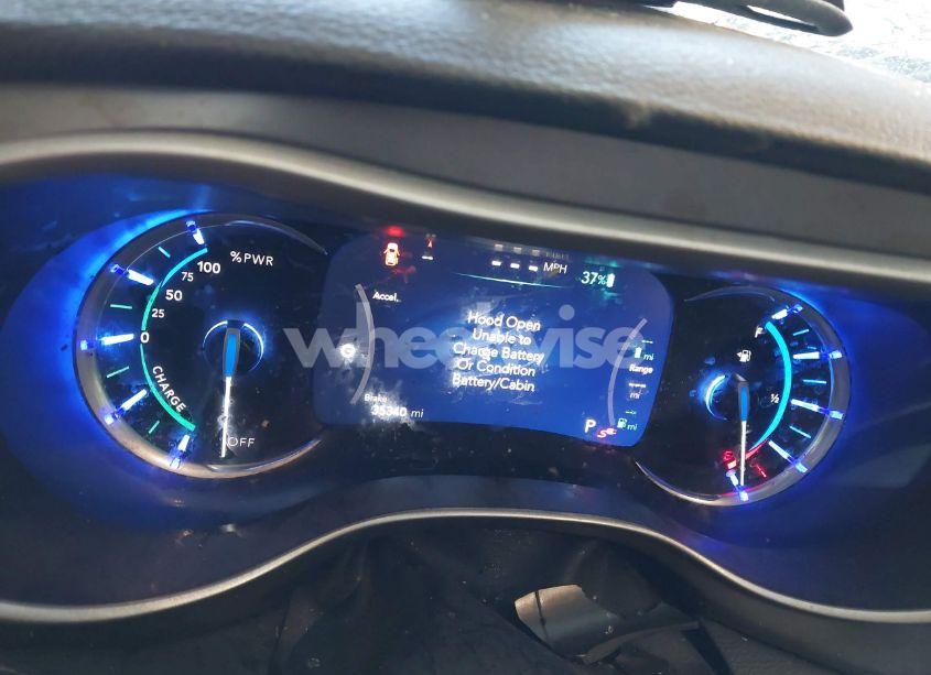 Photo 7 of 2022 Chrysler Pacifica HYBRID TOURING L (VIN 2C4RC1L74NR212569)