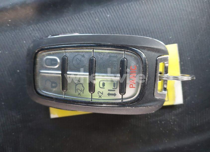 Photo 11 of 2020 Chrysler Pacifica HYBRID TOURING L (VIN 2C4RC1L75LR217650)