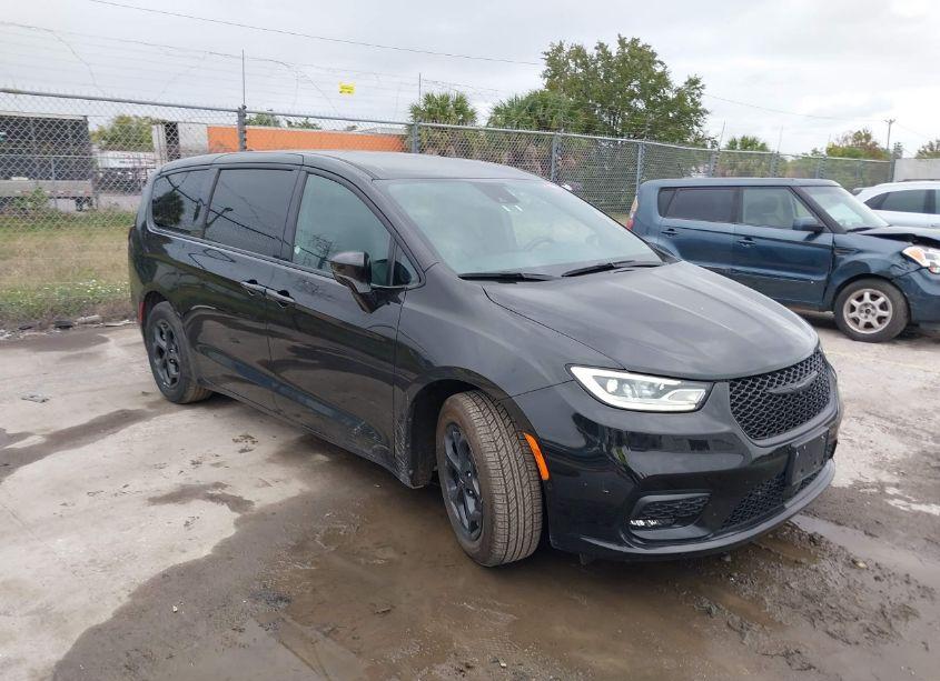 2022 Chrysler Pacifica HYBRID TOURING L (VIN 2C4RC1L75NR130530) main photo