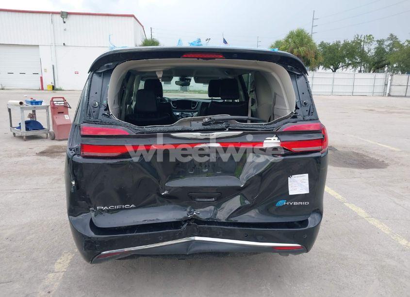 Photo 16 of 2023 Chrysler Pacifica HYBRID TOURING L (VIN 2C4RC1L75PR603815)