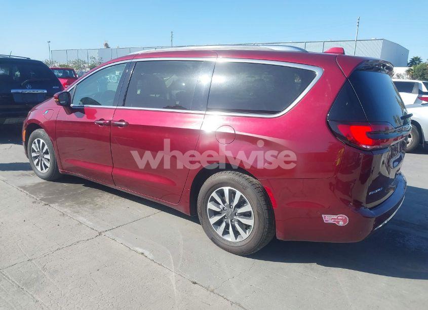 Photo 3 of 2021 Chrysler Pacifica HYBRID TOURING L (VIN 2C4RC1L76MR581285)