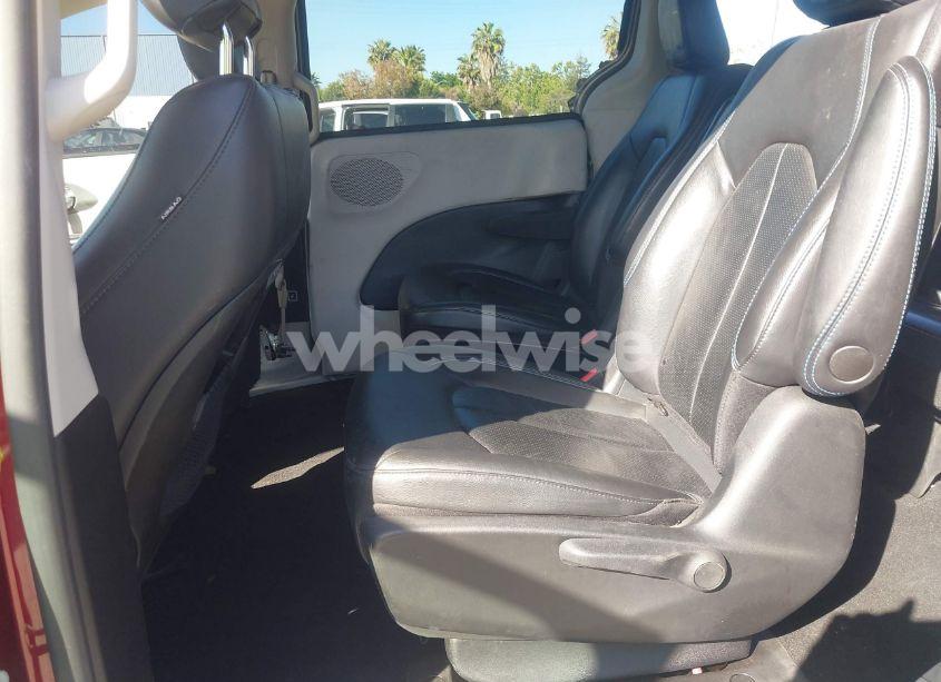 Photo 8 of 2021 Chrysler Pacifica HYBRID TOURING L (VIN 2C4RC1L76MR581285)