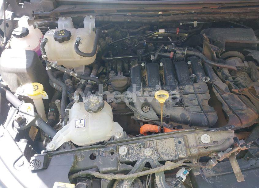 Photo 10 of 2021 Chrysler Pacifica HYBRID TOURING L (VIN 2C4RC1L76MR594571)