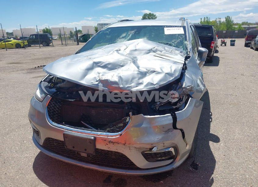 Photo 12 of 2021 Chrysler Pacifica HYBRID TOURING L (VIN 2C4RC1L76MR594571)