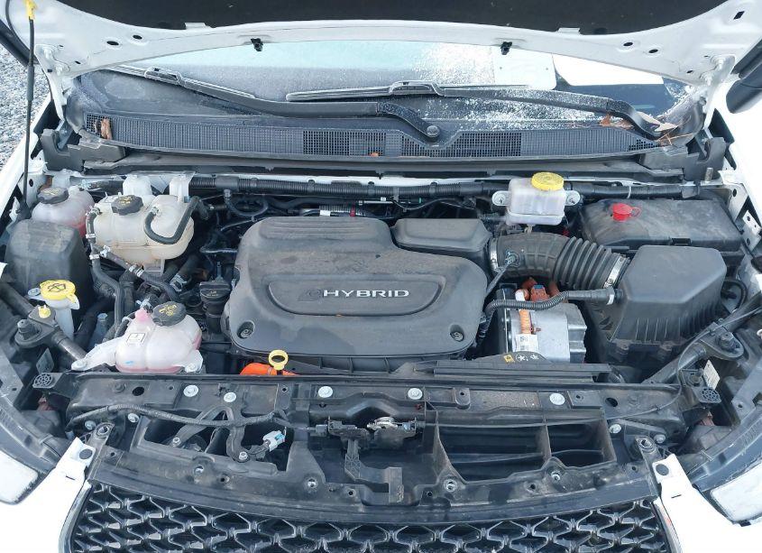 Photo 10 of 2023 Chrysler Pacifica HYBRID TOURING L (VIN 2C4RC1L76PR622017)