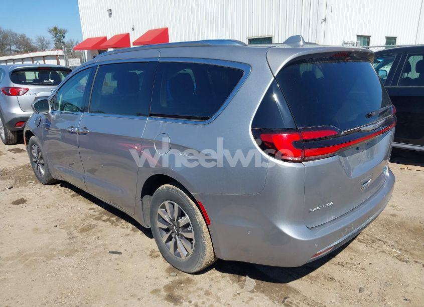 Photo 3 of 2021 Chrysler Pacifica HYBRID TOURING L (VIN 2C4RC1L77MR581411)