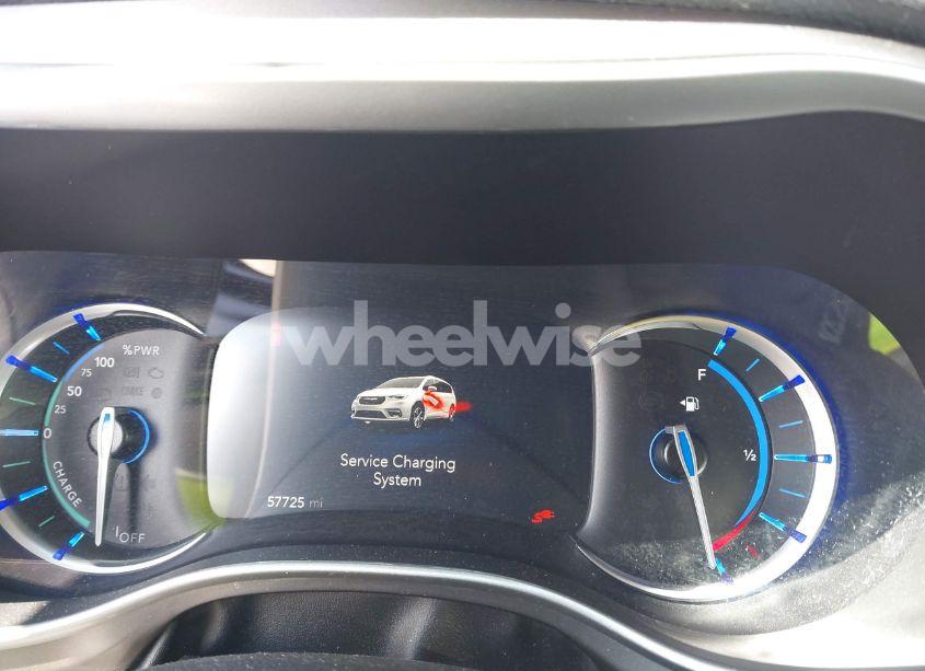 Photo 7 of 2021 Chrysler Pacifica HYBRID TOURING L (VIN 2C4RC1L77MR590030)