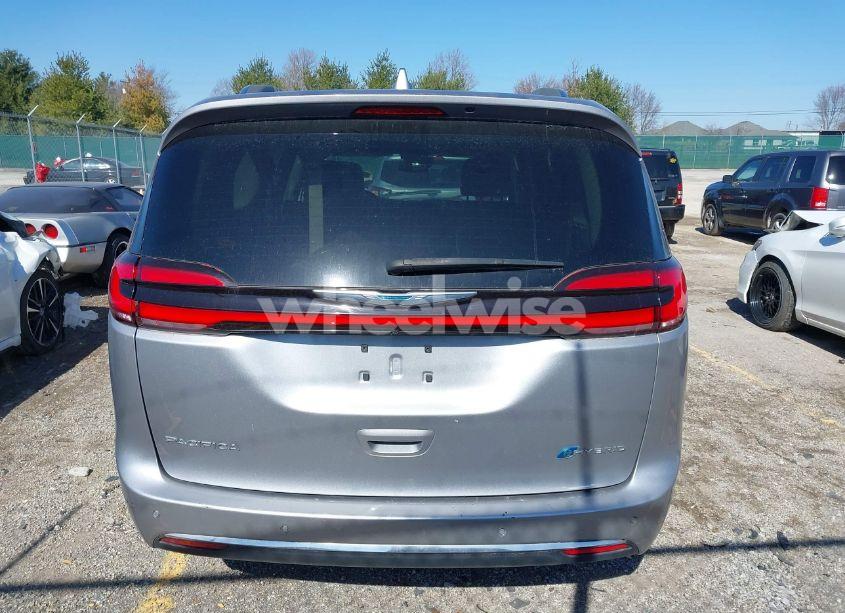 Photo 17 of 2021 Chrysler Pacifica HYBRID TOURING L (VIN 2C4RC1L77MR594630)