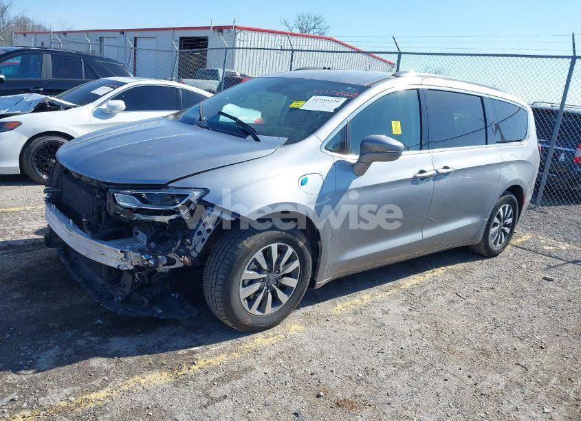 Photo 2 of 2021 Chrysler Pacifica HYBRID TOURING L (VIN 2C4RC1L77MR594630)