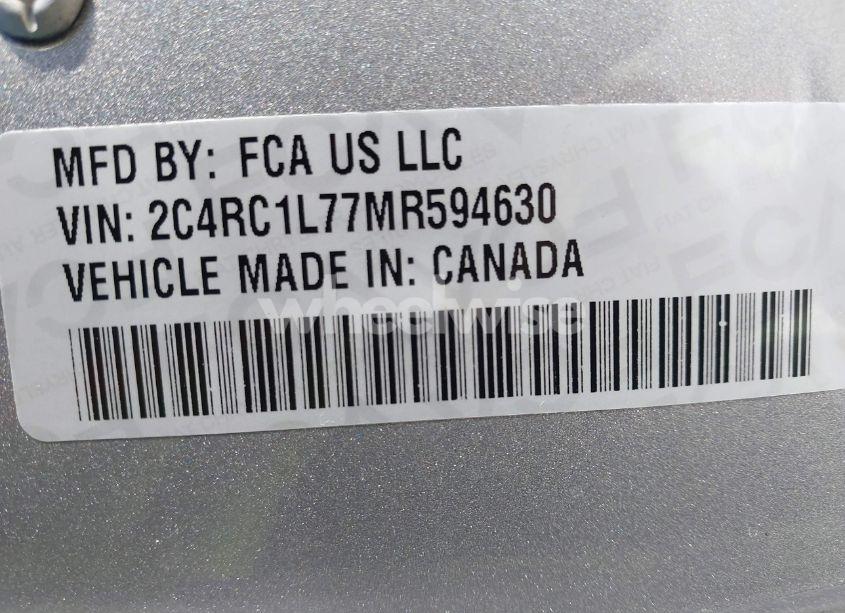 Photo 9 of 2021 Chrysler Pacifica HYBRID TOURING L (VIN 2C4RC1L77MR594630)