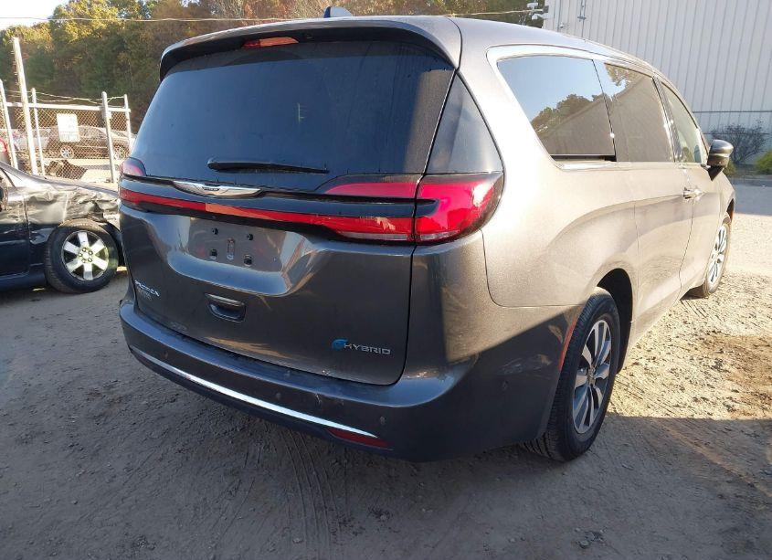 Photo 4 of 2023 Chrysler Pacifica HYBRID TOURING L (VIN 2C4RC1L77PR513615)
