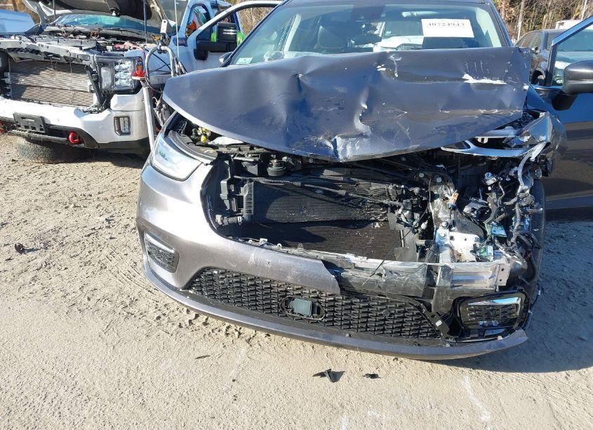 Photo 6 of 2023 Chrysler Pacifica HYBRID TOURING L (VIN 2C4RC1L77PR513615)