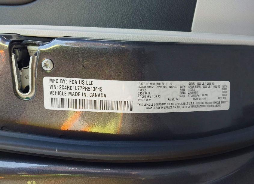 Photo 9 of 2023 Chrysler Pacifica HYBRID TOURING L (VIN 2C4RC1L77PR513615)