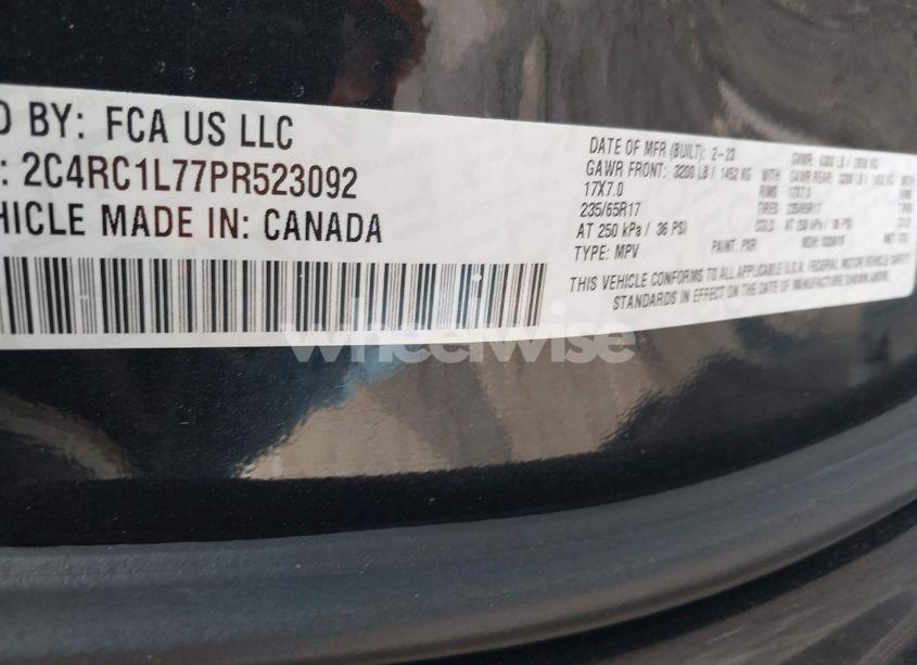 Photo 9 of 2023 Chrysler Pacifica HYBRID TOURING L (VIN 2C4RC1L77PR523092)