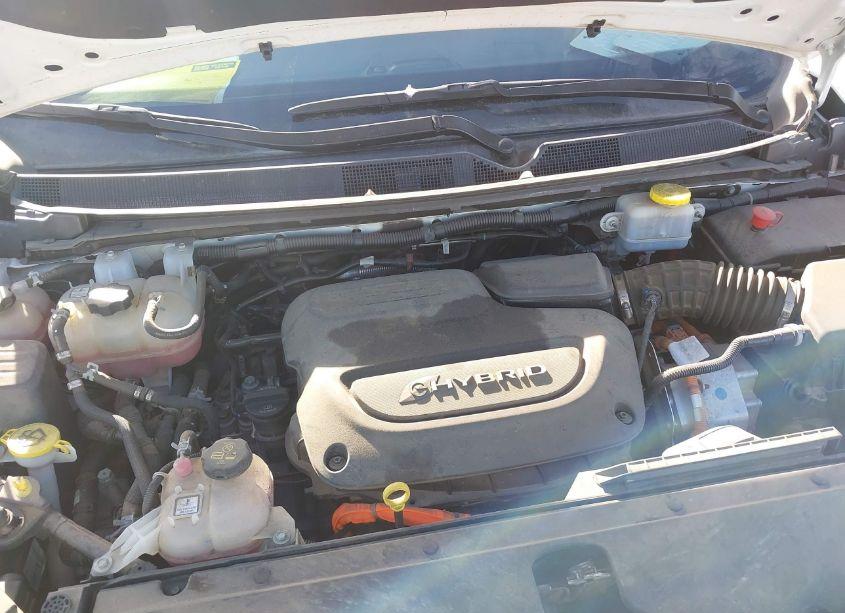 Photo 10 of 2021 Chrysler Pacifica HYBRID TOURING L (VIN 2C4RC1L78MR581207)