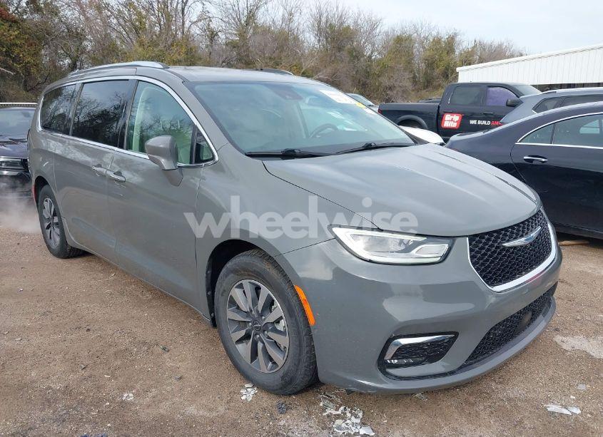2021 Chrysler Pacifica HYBRID TOURING L (VIN 2C4RC1L78MR596371) main photo
