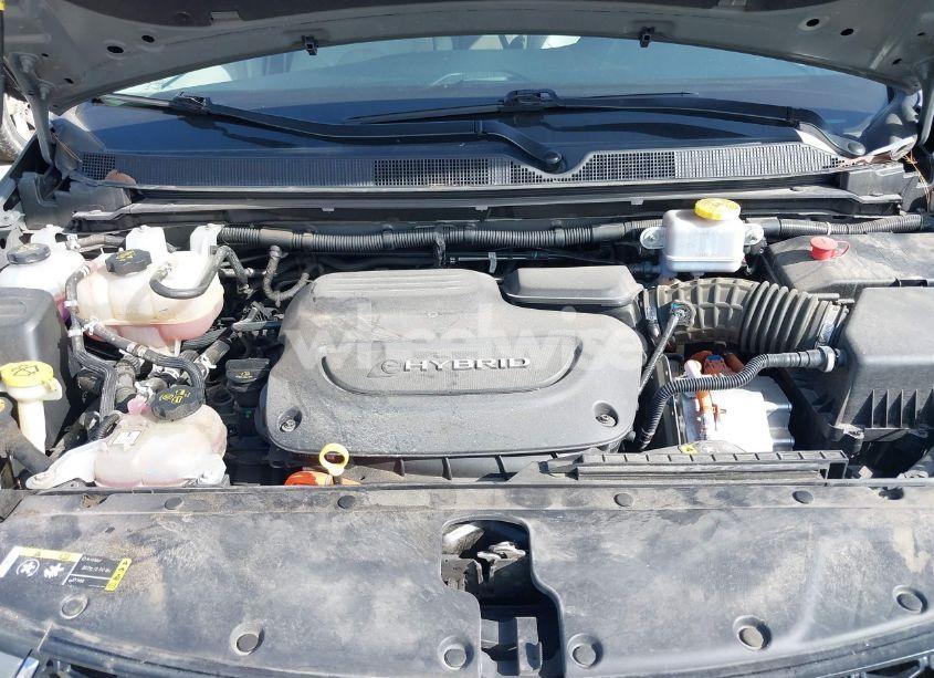 Photo 10 of 2021 Chrysler Pacifica HYBRID TOURING L (VIN 2C4RC1L78MR596371)