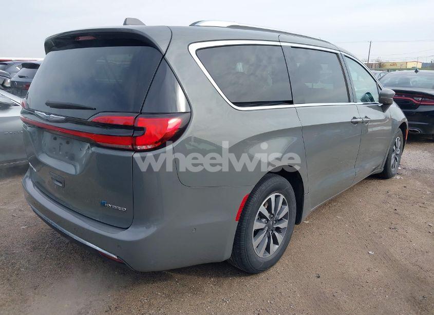 Photo 4 of 2021 Chrysler Pacifica HYBRID TOURING L (VIN 2C4RC1L78MR596371)