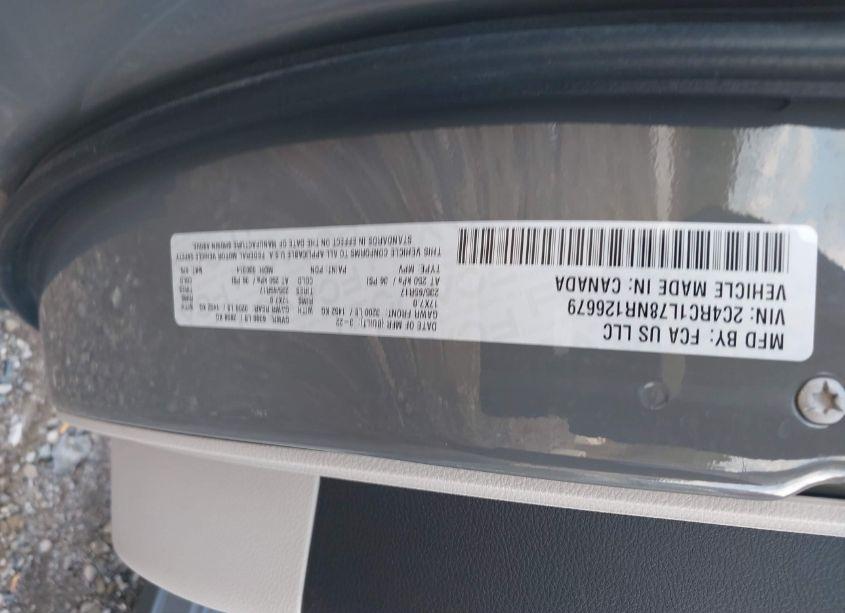 Photo 9 of 2022 Chrysler Pacifica HYBRID TOURING L (VIN 2C4RC1L78NR126679)