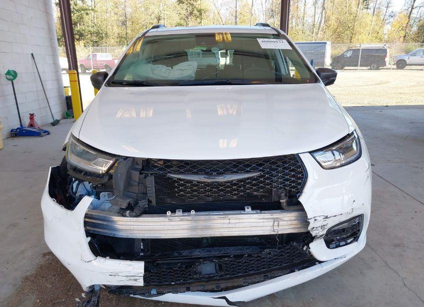 Photo 6 of 2023 Chrysler Pacifica HYBRID TOURING L (VIN 2C4RC1L78PR589067)