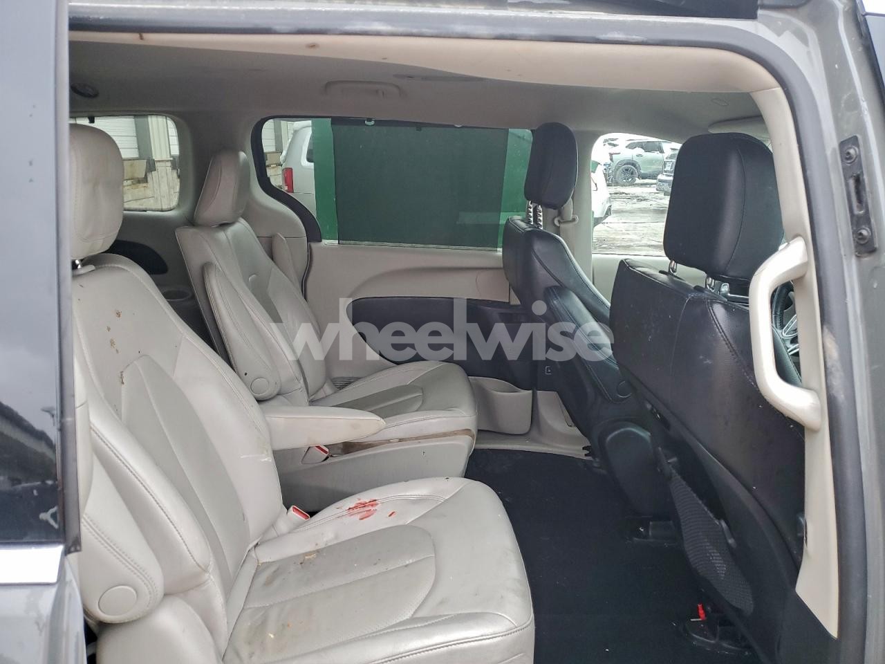 Photo 11 of 2021 CHRYSLER PACIFICA HYBRID TOURING L (VIN 2C4RC1L79MR580700)