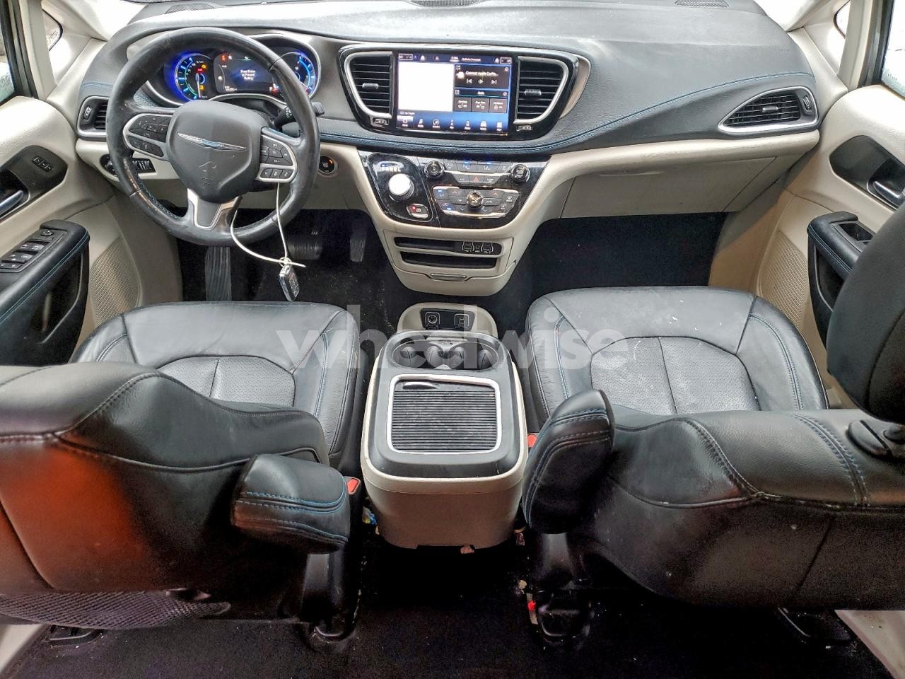 Photo 8 of 2021 CHRYSLER PACIFICA HYBRID TOURING L (VIN 2C4RC1L79MR580700)