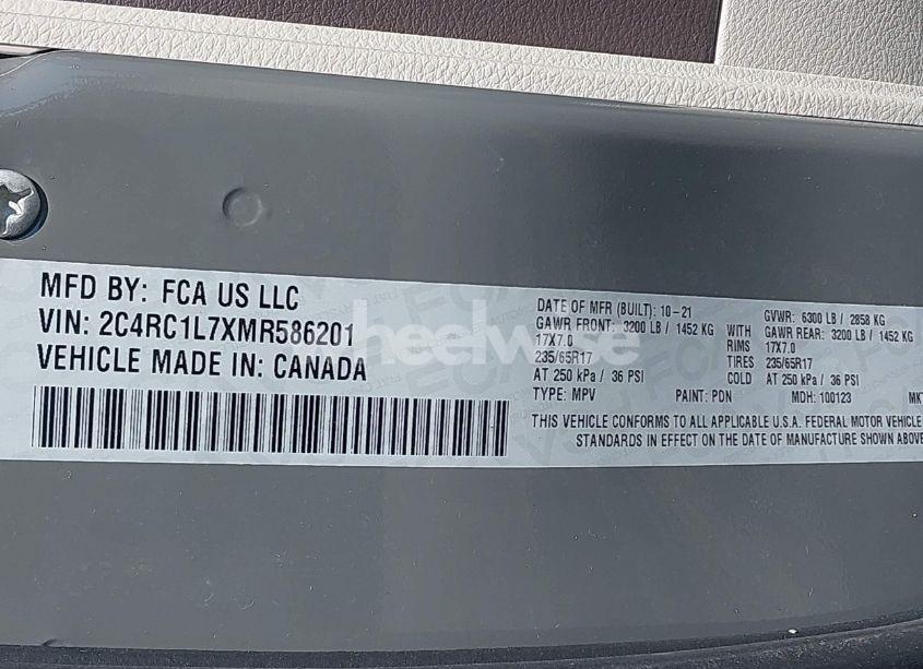 Photo 9 of 2021 Chrysler Pacifica HYBRID TOURING L (VIN 2C4RC1L7XMR586201)