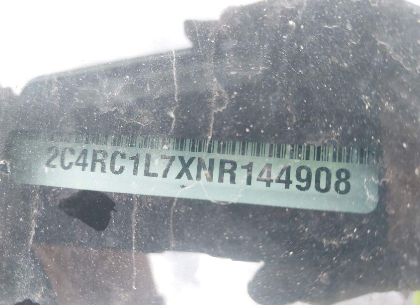 Photo 9 of 2022 Chrysler Pacifica HYBRID TOURING L (VIN 2C4RC1L7XNR144908)