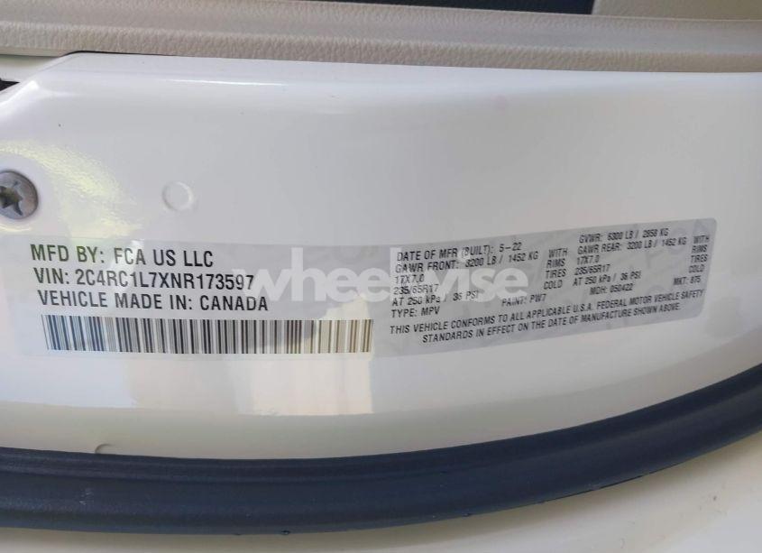 Photo 9 of 2022 Chrysler Pacifica HYBRID TOURING L (VIN 2C4RC1L7XNR173597)