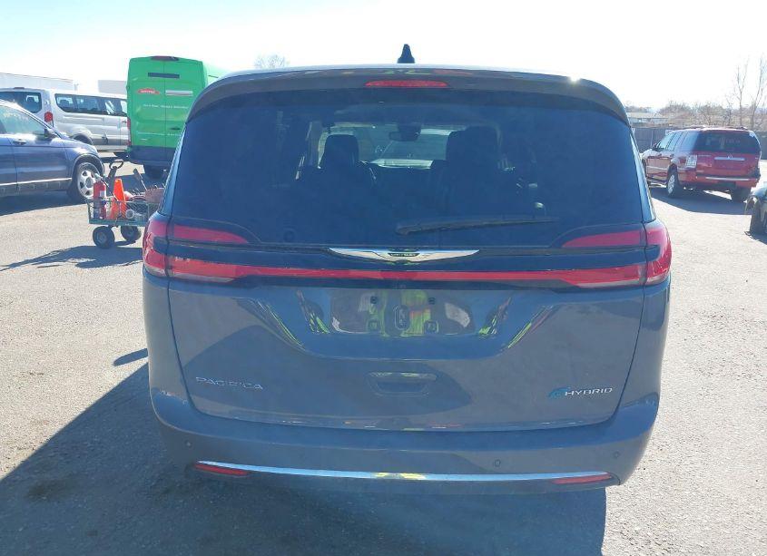 Photo 16 of 2023 Chrysler Pacifica HYBRID TOURING L (VIN 2C4RC1L7XPR608640)
