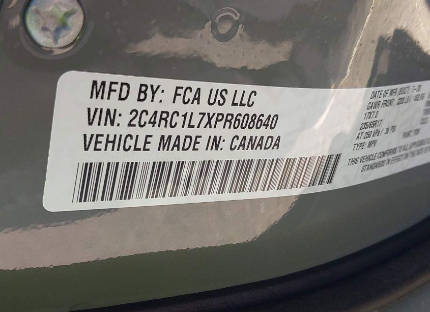 Photo 9 of 2023 Chrysler Pacifica HYBRID TOURING L (VIN 2C4RC1L7XPR608640)