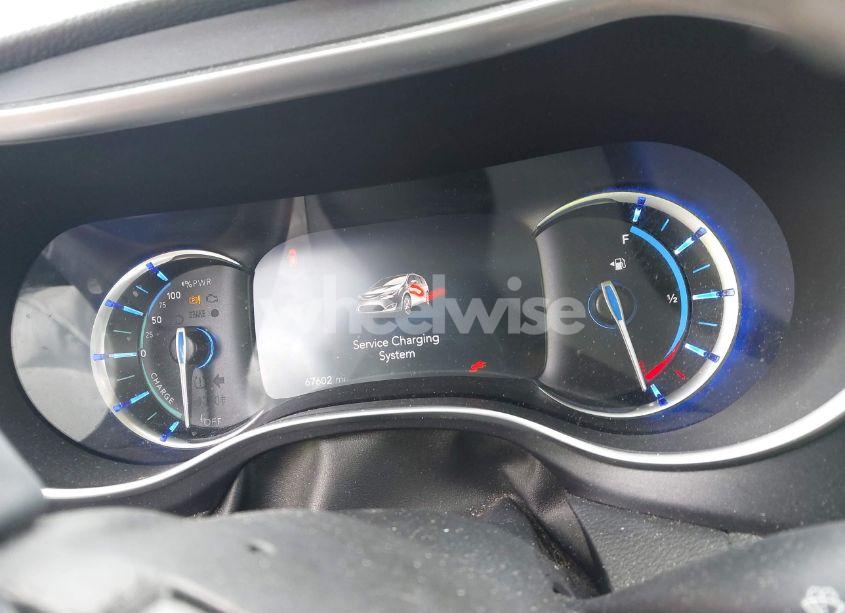 Photo 7 of 2020 Chrysler Pacifica HYBRID LIMITED (VIN 2C4RC1N70LR173649)