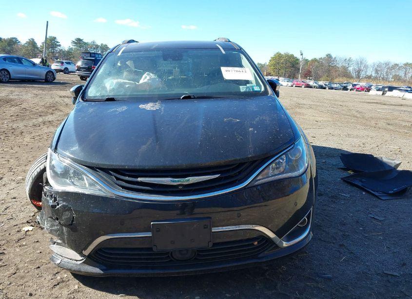 Photo 12 of 2017 Chrysler Pacifica HYBRID PLATINUM (VIN 2C4RC1N72HR666126)