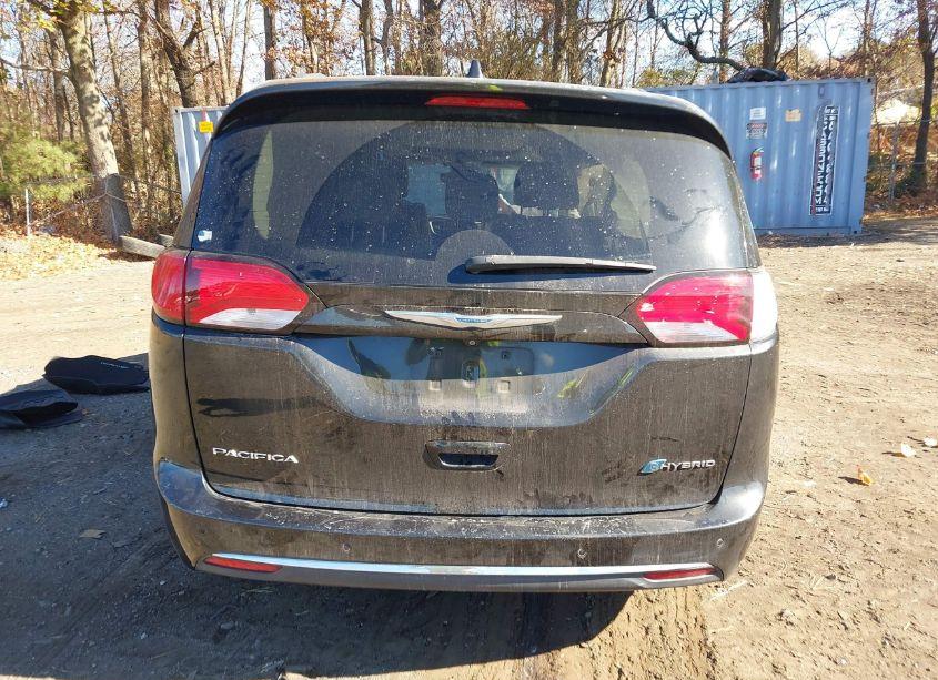 Photo 16 of 2017 Chrysler Pacifica HYBRID PLATINUM (VIN 2C4RC1N72HR666126)