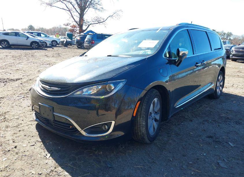 Photo 2 of 2017 Chrysler Pacifica HYBRID PLATINUM (VIN 2C4RC1N72HR666126)