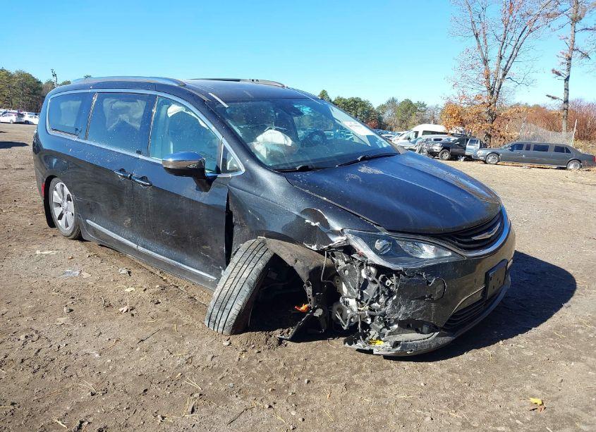 Photo 6 of 2017 Chrysler Pacifica HYBRID PLATINUM (VIN 2C4RC1N72HR666126)