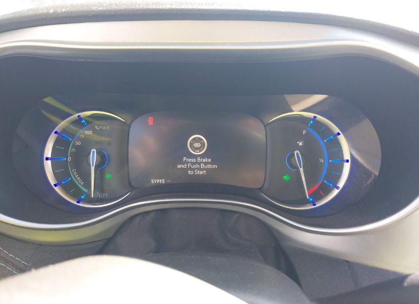 Photo 7 of 2018 Chrysler Pacifica HYBRID LIMITED (VIN 2C4RC1N75JR311621)