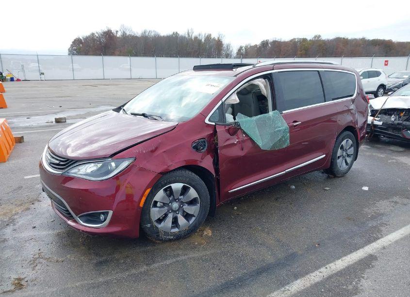Photo 2 of 2017 Chrysler Pacifica HYBRID PLATINUM (VIN 2C4RC1N76HR709530)