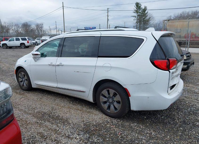 Photo 14 of 2018 Chrysler Pacifica HYBRID LIMITED (VIN 2C4RC1N76JR105322)