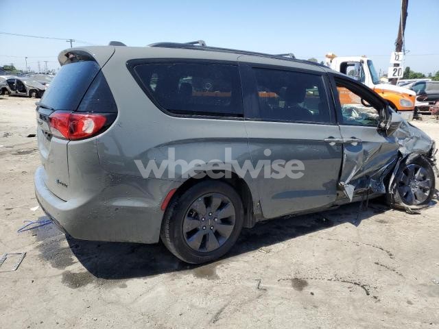 Photo 6 of 2020 CHRYSLER PACIFICA HYBRID LIMITED (VIN 2C4RC1N76LR267650)