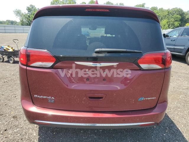 Photo 11 of 2020 CHRYSLER PACIFICA HYBRID LIMITED (VIN 2C4RC1N77LR135237)