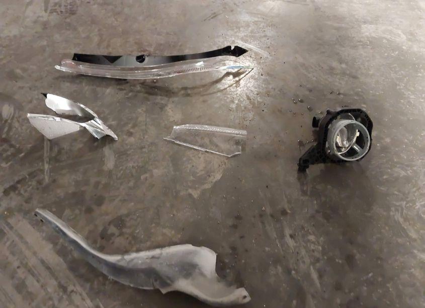 Photo 12 of 2018 Chrysler Pacifica HYBRID LIMITED (VIN 2C4RC1N78JR111932)